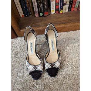Manolo Blahnik Plaid Peep-Toe Heels - Black and Cream